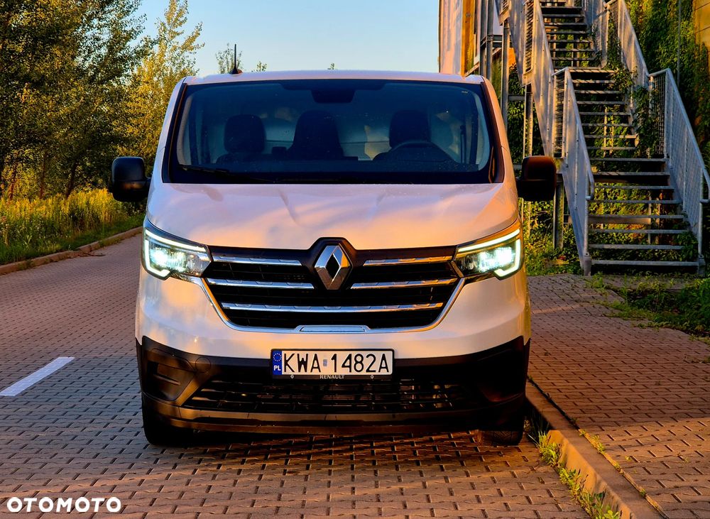 Renault Trafic - 2