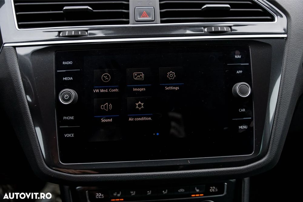 Volkswagen Tiguan 2.0 TDI SCR 4MOTION (BlueMotion Techn.) DSG Highline - 30