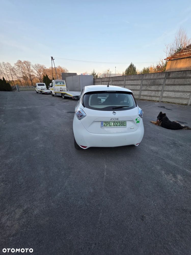 Renault Zoe - 11