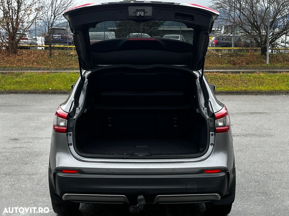 Nissan Qashqai 1.3 DIG-T DCT ACENTA - 29