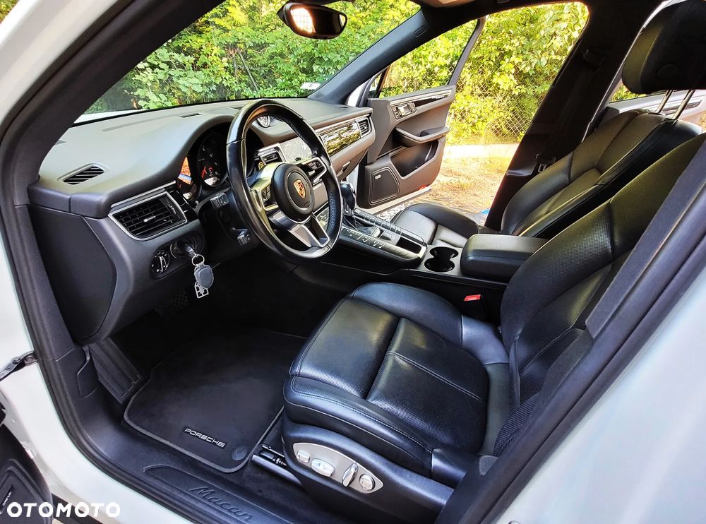 Porsche Macan PDK - 12