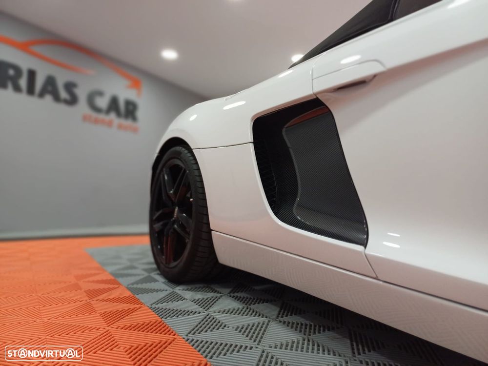 Audi R8 Spyder - 9