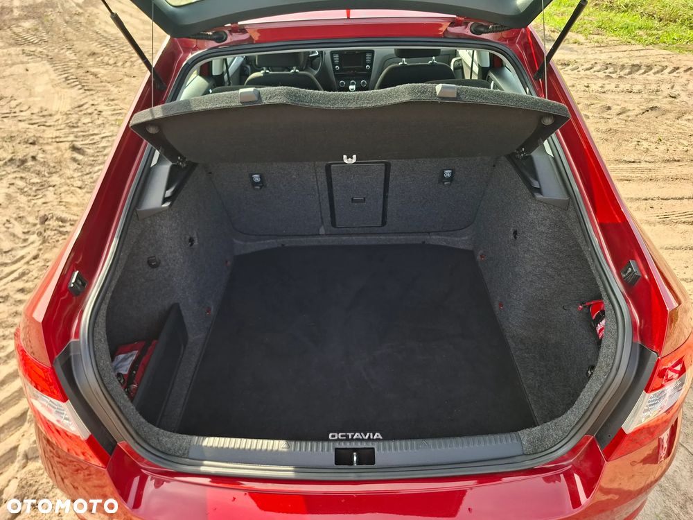Skoda Octavia 1.4 TSI Ambition - 16