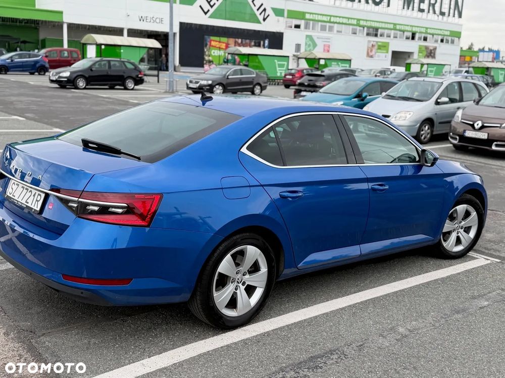 Skoda Superb 1.5 TSI Ambition DSG - 6