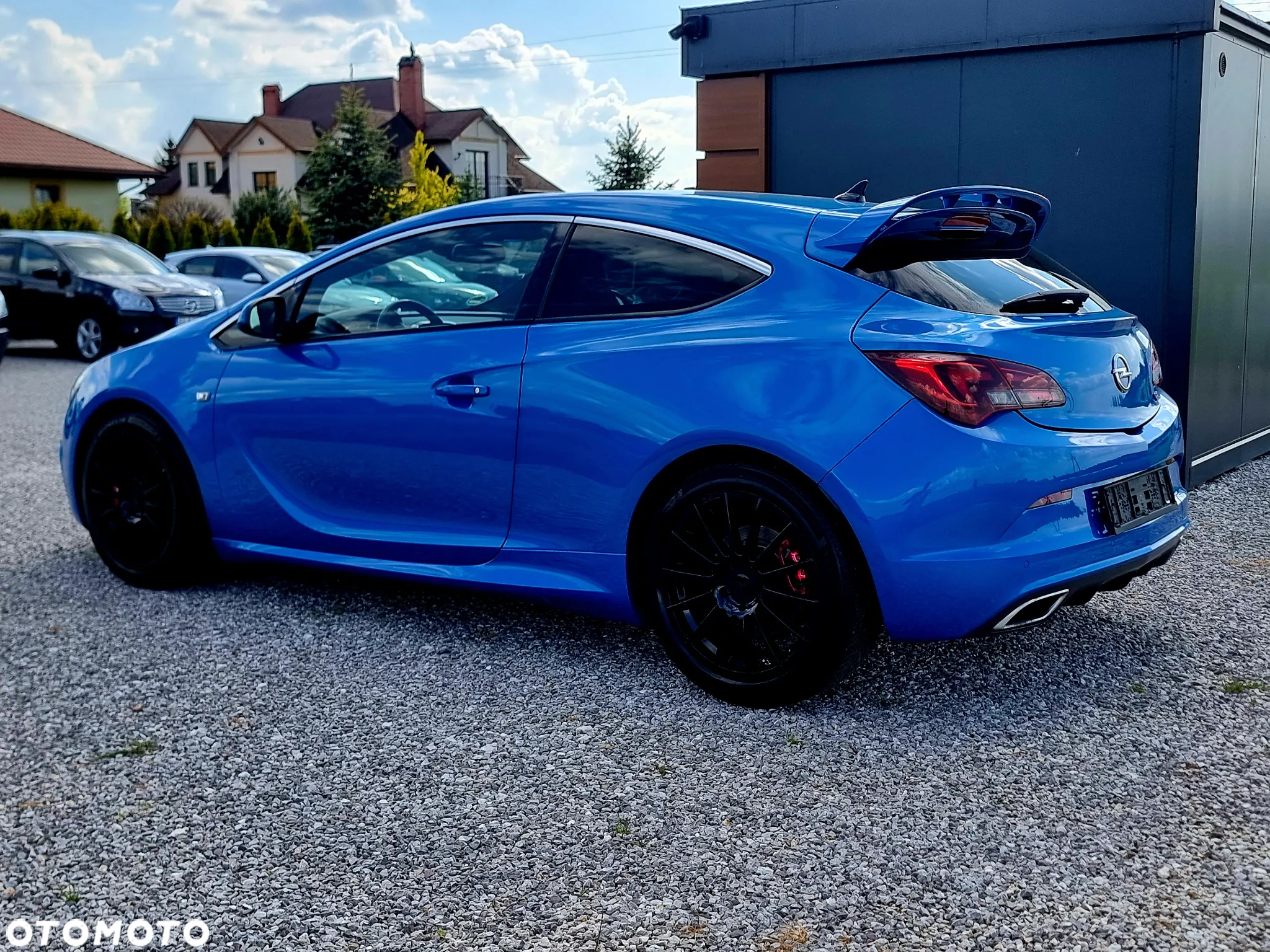Opel Astra IV GTC OPC - 10