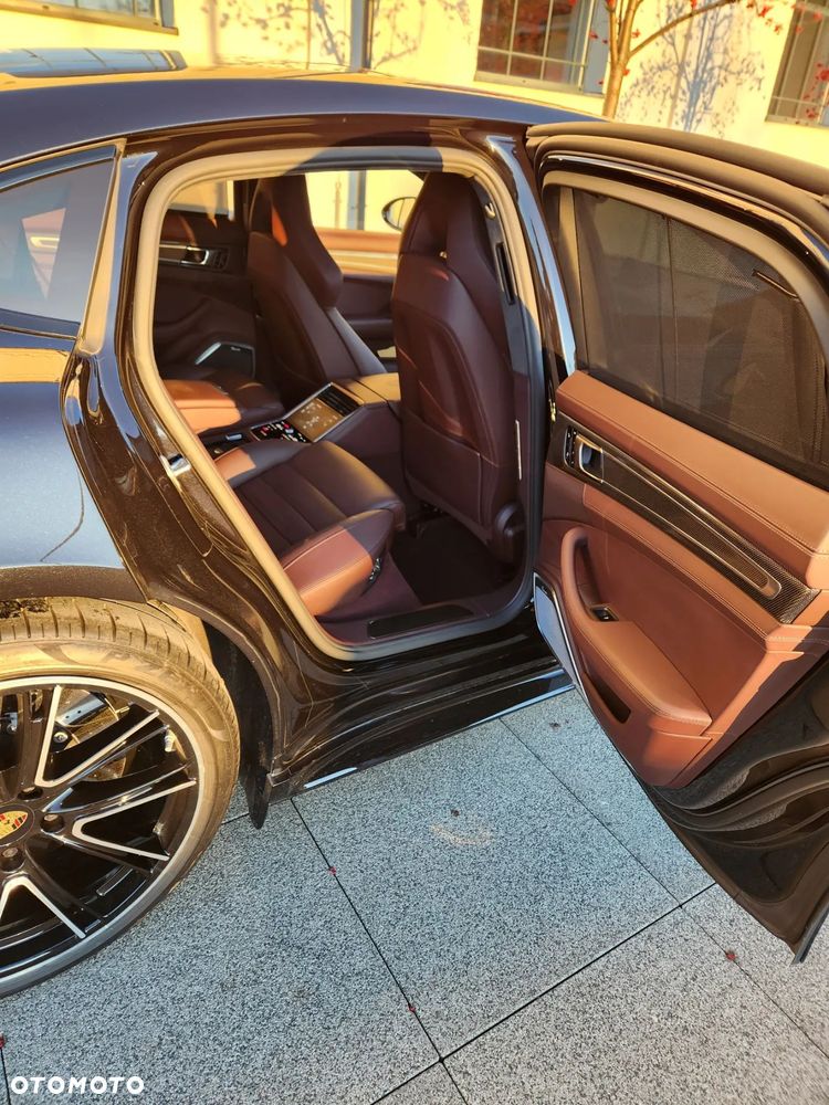 Porsche Panamera Turbo - 26