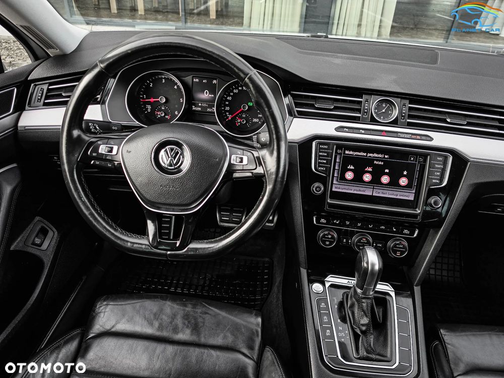 Volkswagen Passat Alltrack - 21