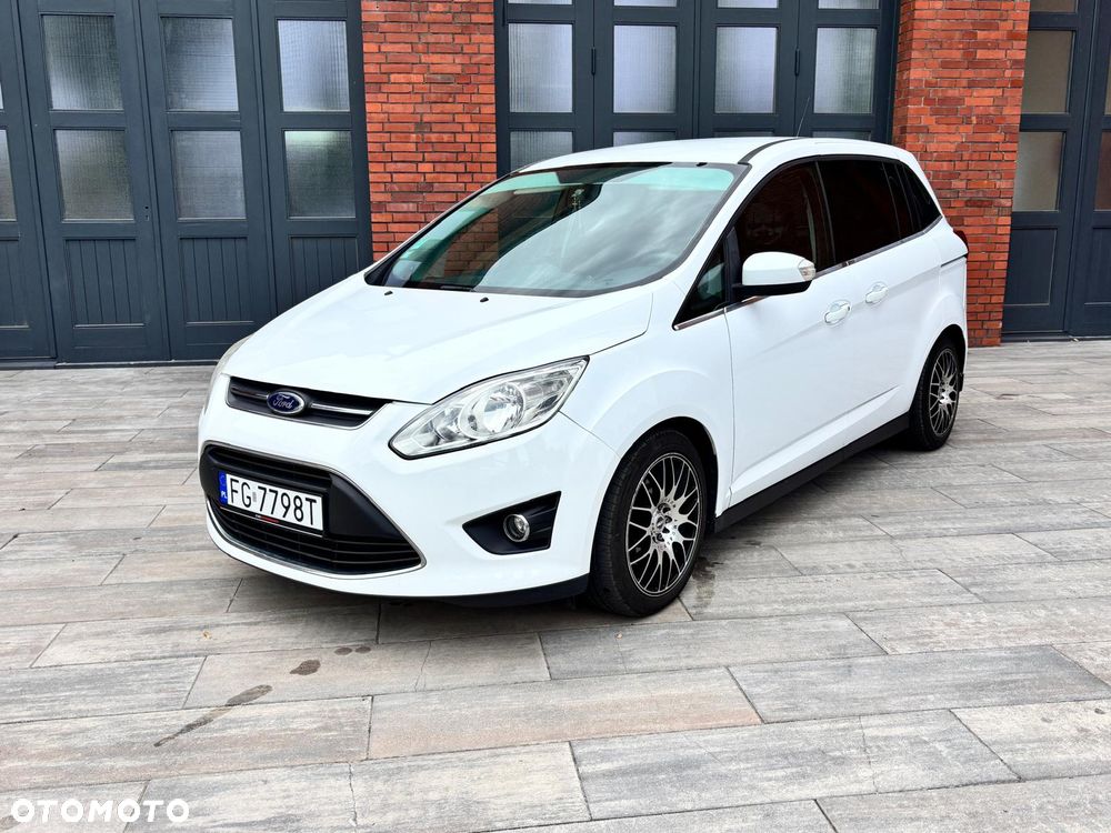Ford Grand C-MAX - 1