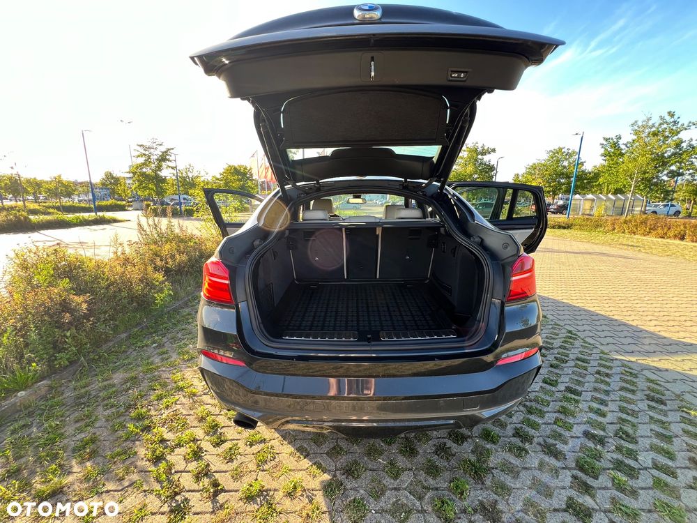 BMW X4 xDrive20d - 29