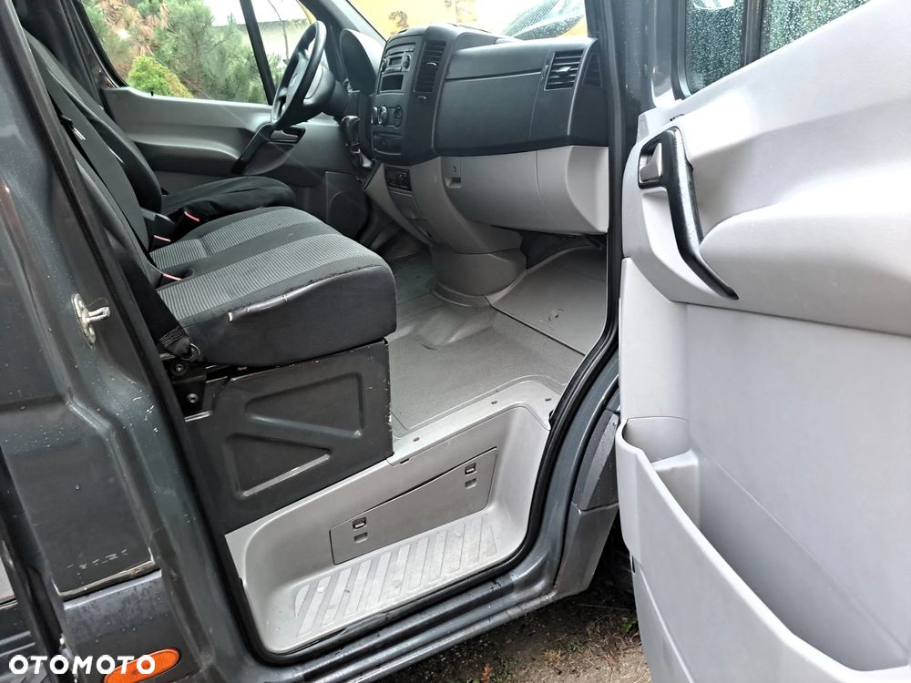Mercedes-Benz Sprinter 316 - 11