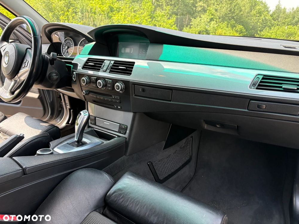 BMW Seria 5 525d Edition Lifestyle - 6