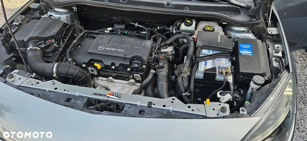 Opel Astra 1.4 Turbo ENERGY - 39