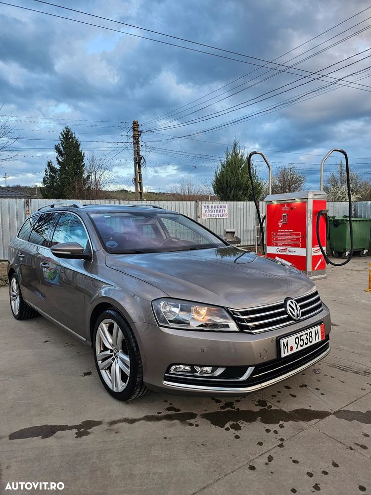 Volkswagen Passat 2.0 TDI DPF Sportline - 1