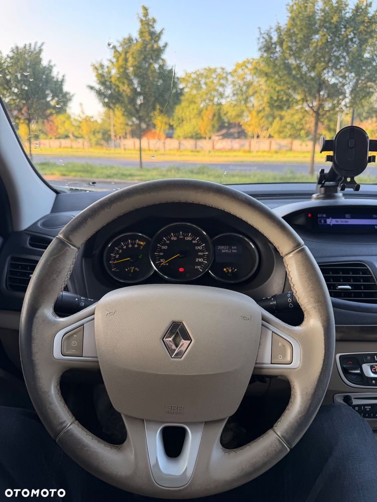 Renault Fluence 1.6 16V Privilege Euro5 - 18