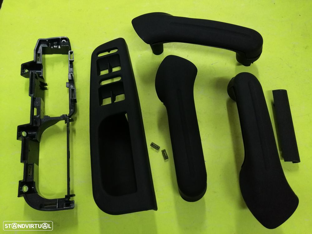 Kit completo de punhos / Puxadores das portas Vw Golf IV NOVO - 3