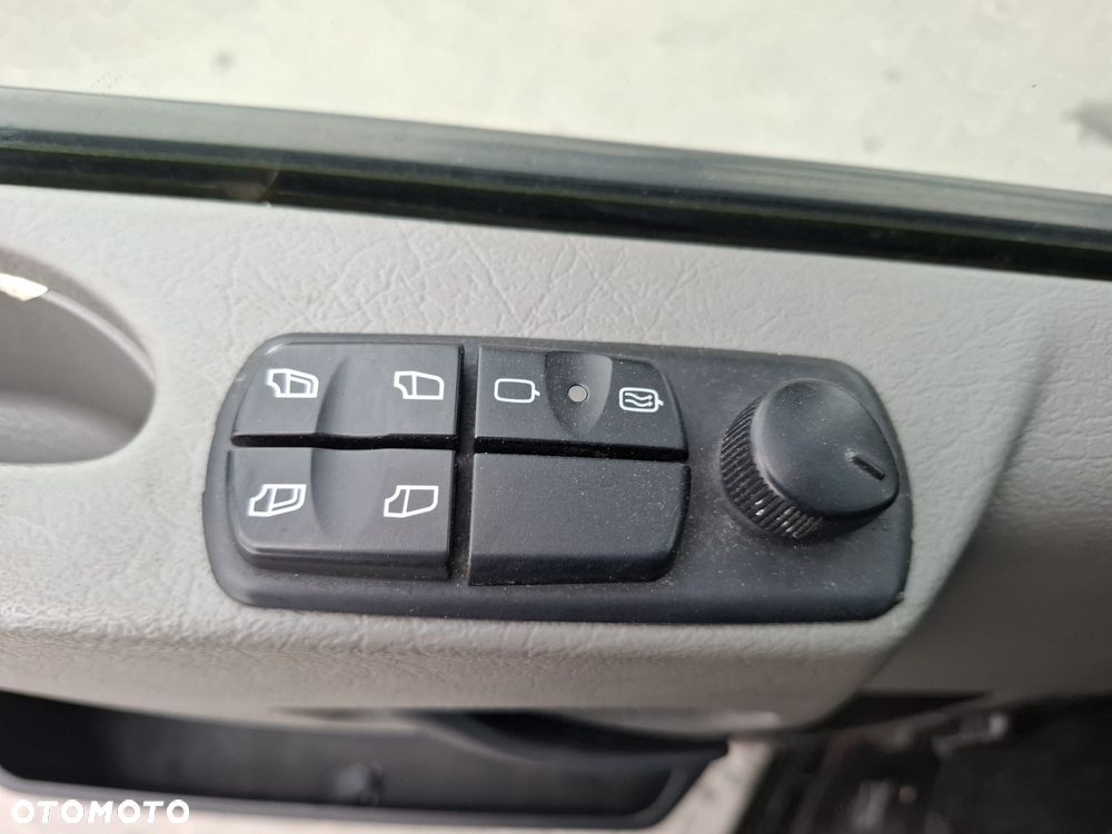 Mercedes-Benz ECONIC 2630 EURO 6 ROTOPRESS FAUN 519 z DE - 12