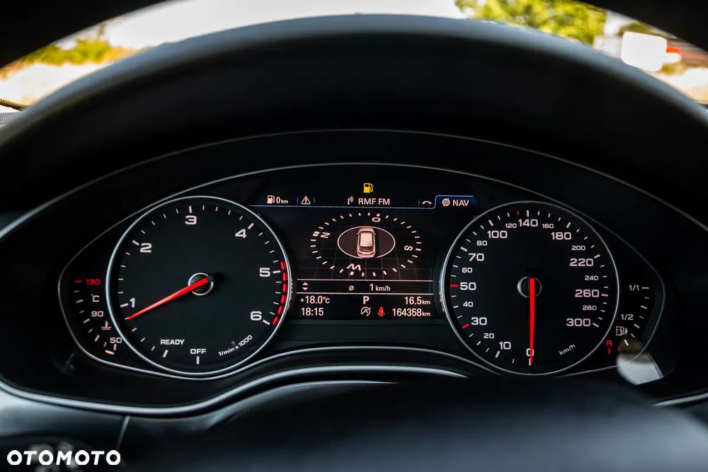 Audi A6 Avant 3.0 TDI DPF quattro S tronic - 25