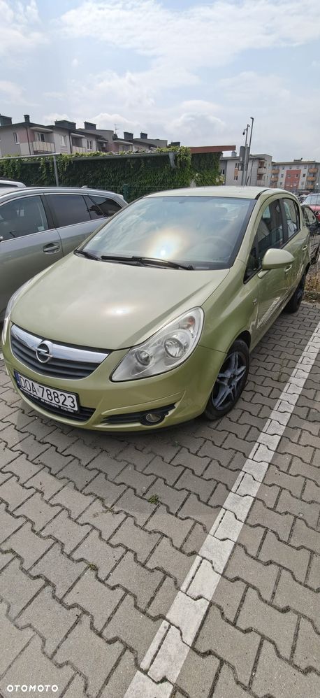 Opel Corsa 1.2 16V Edition - 1