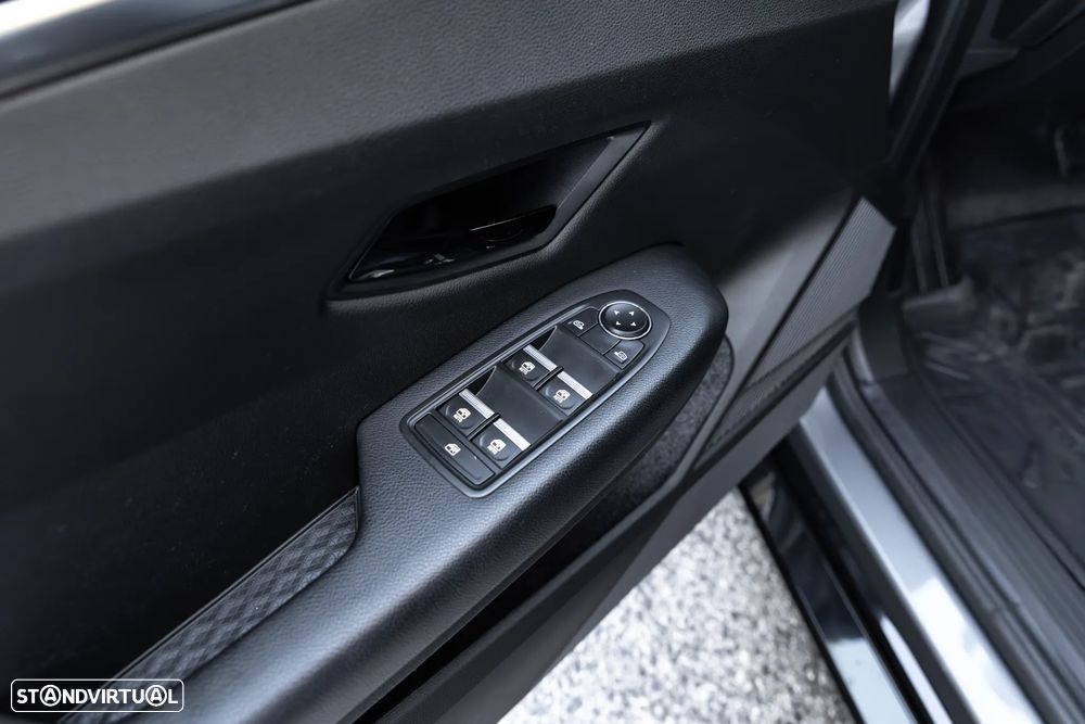 Renault Mégane E-Tech - 10