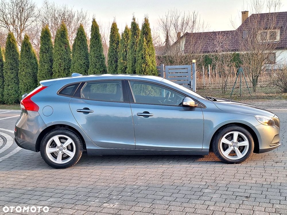 Volvo V40 D2 Kinetic - 8
