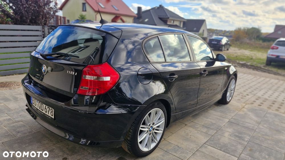 BMW Seria 1 118i Edition Sport - 4