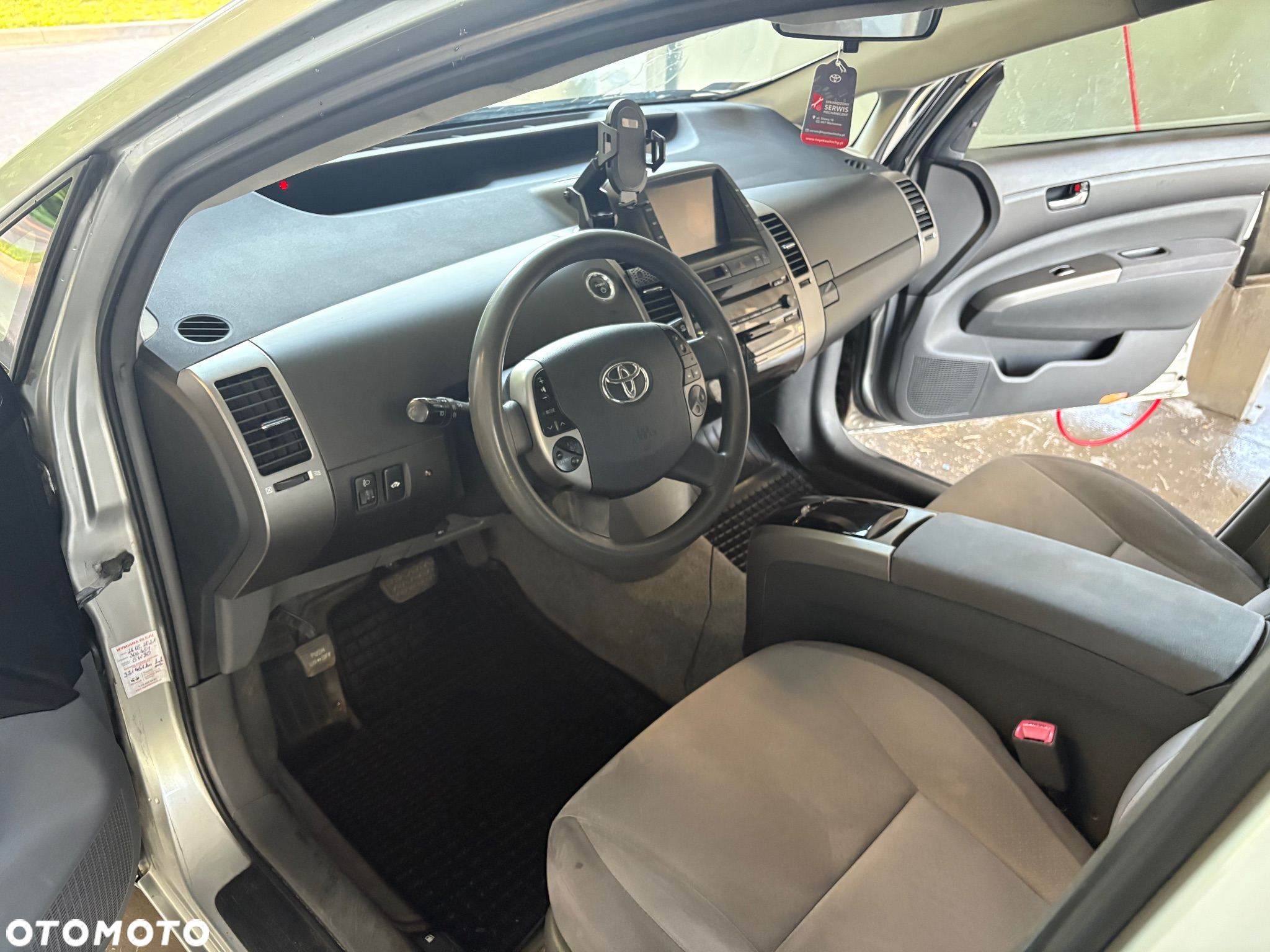 Toyota Prius 1.5 VVT-i Sol - 6