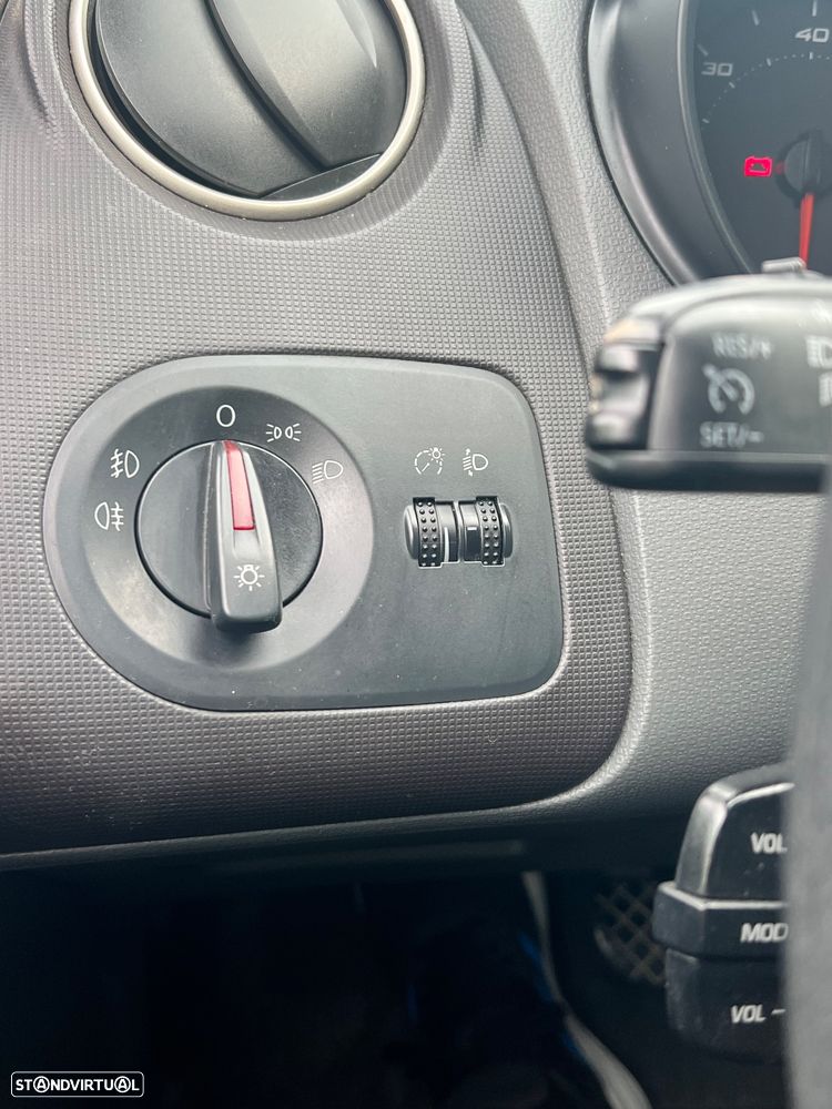 SEAT Ibiza 1.2 TDI Style DPF - 8