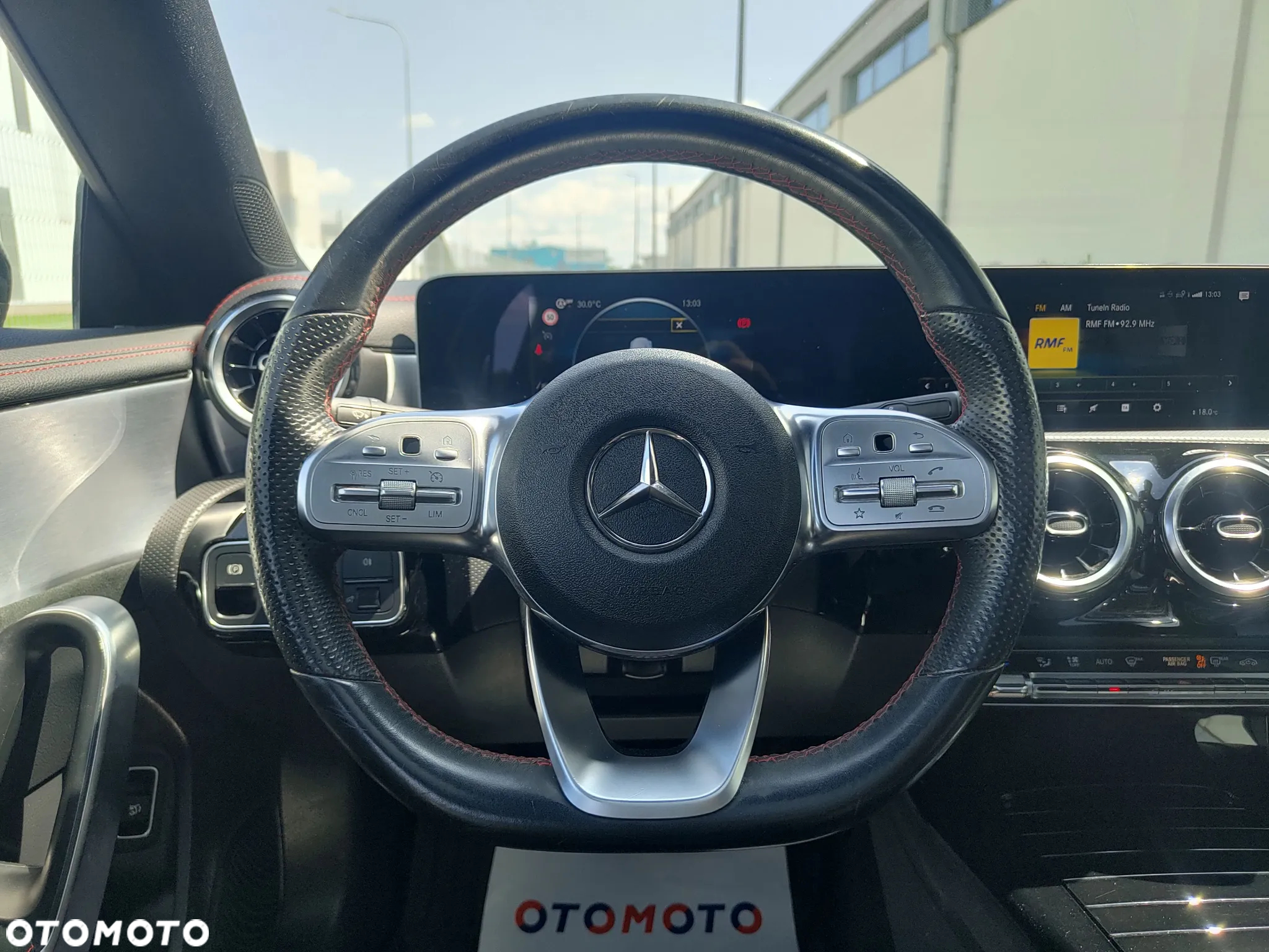 Mercedes-Benz CLA 200 Shooting Brake 7G-DCT AMG Line Advanced Plus - 17