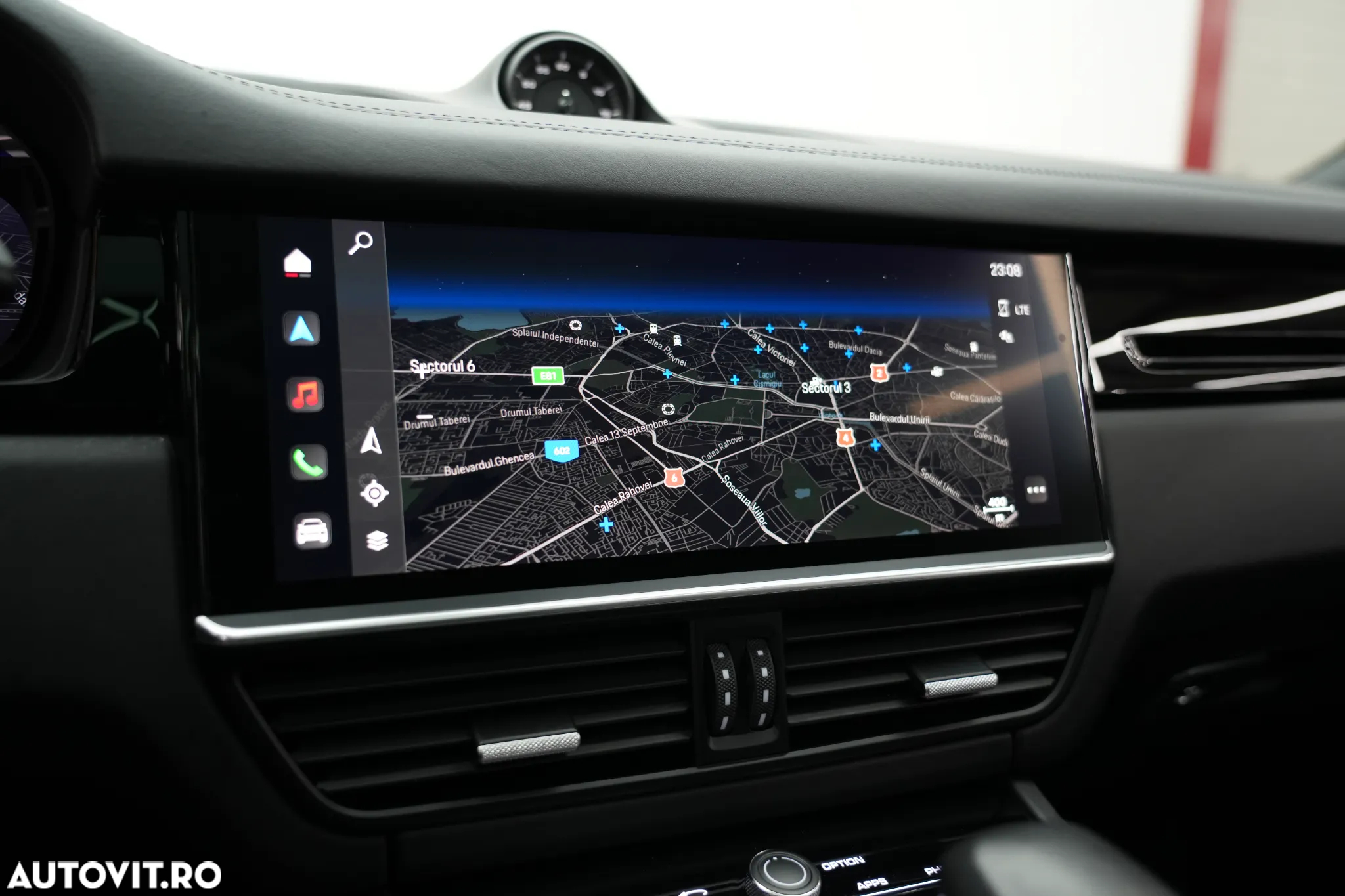 Porsche Cayenne E-Hybrid Tiptronic S Platinum Edition - 26