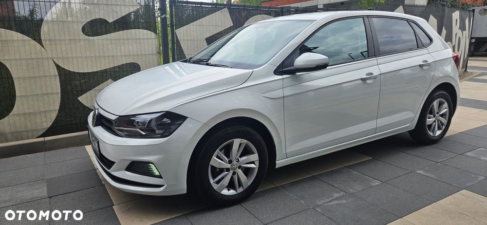 Volkswagen Polo 1.6 TDI SCR Comfortline - 12