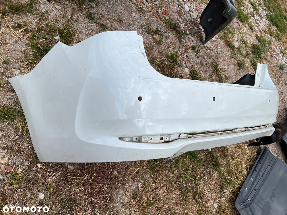 ZDERZAK TYŁ TOYOTA AVENSIS T27 LIFT 2016-2018 SEDAN - 2