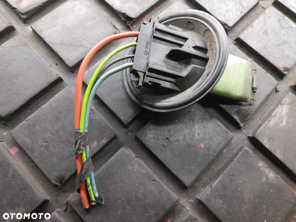 REZYSTOR OPORNIK DMUCHAWY NAWIEWU SKODA ROOMSTER + WTYCZKA INSTALACJA - 1