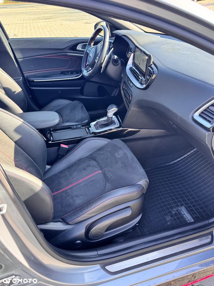 Kia ProCeed 1.6 T-GDI GT DCT - 7