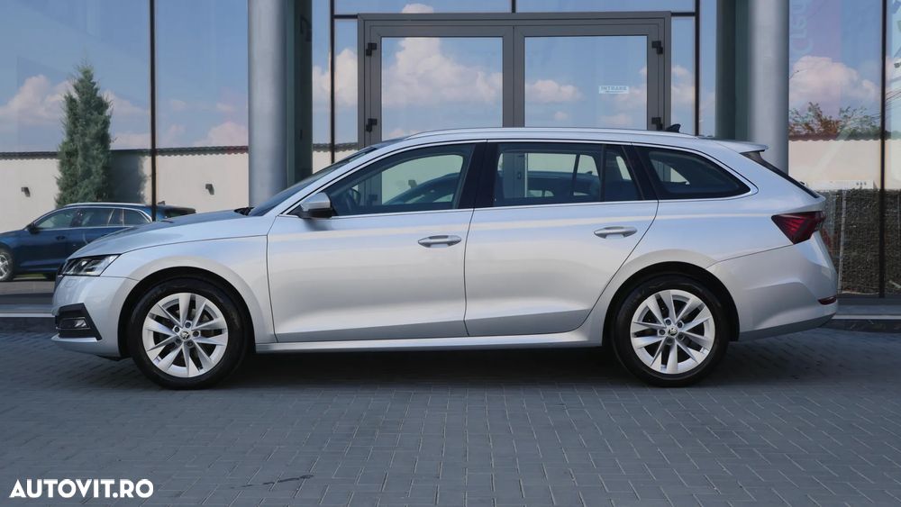 Skoda Octavia 2.0 TDI STYLE DSG - 11
