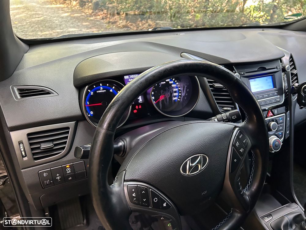 Hyundai i30 1.6 CRDI Blue Comfort J16 - 20
