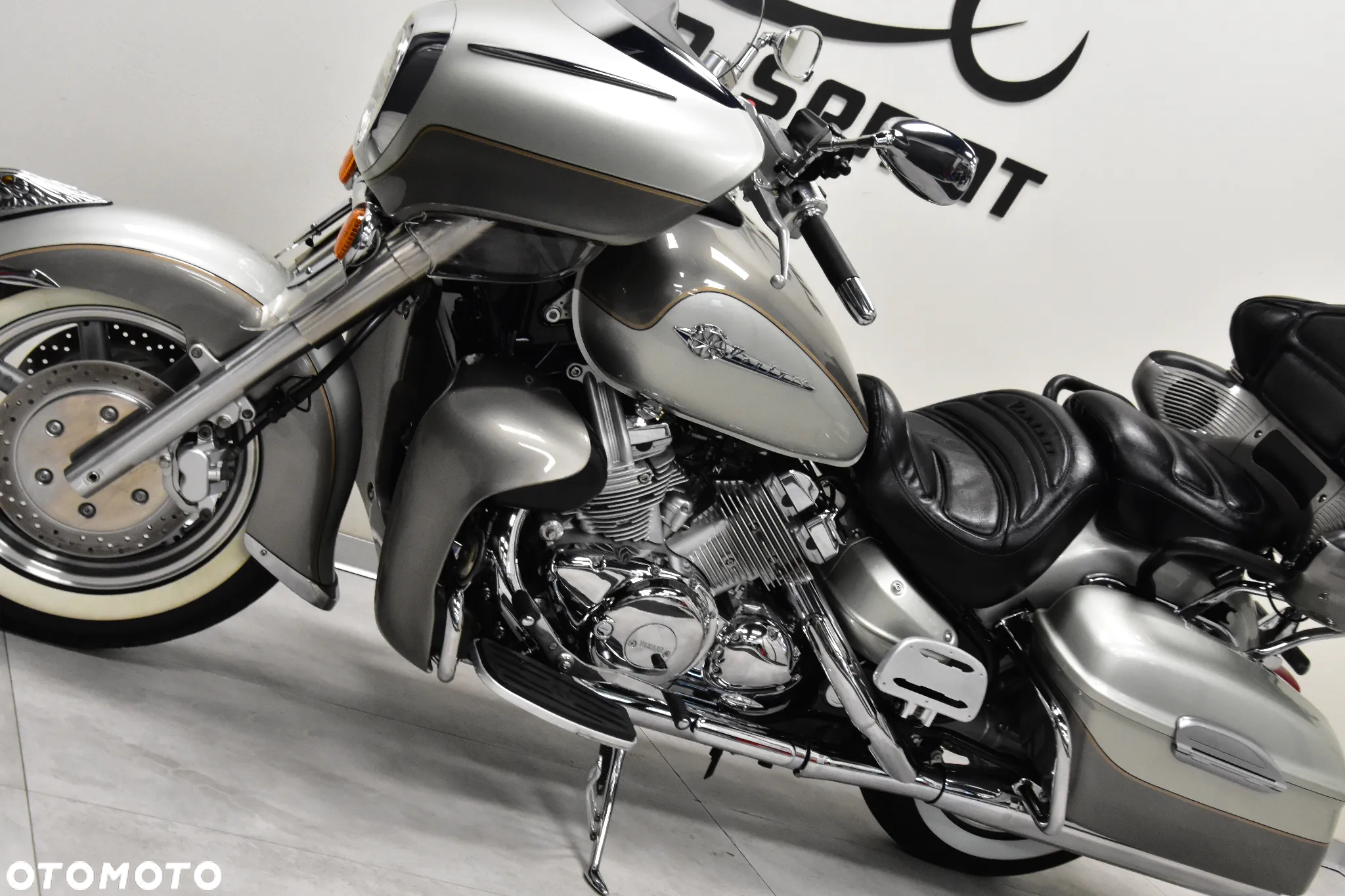 Yamaha XVZ - 14