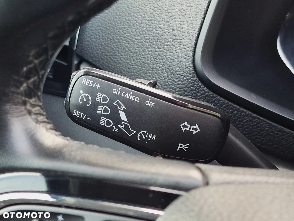 Skoda Karoq 1.6 TDI 4x2 Style - 30