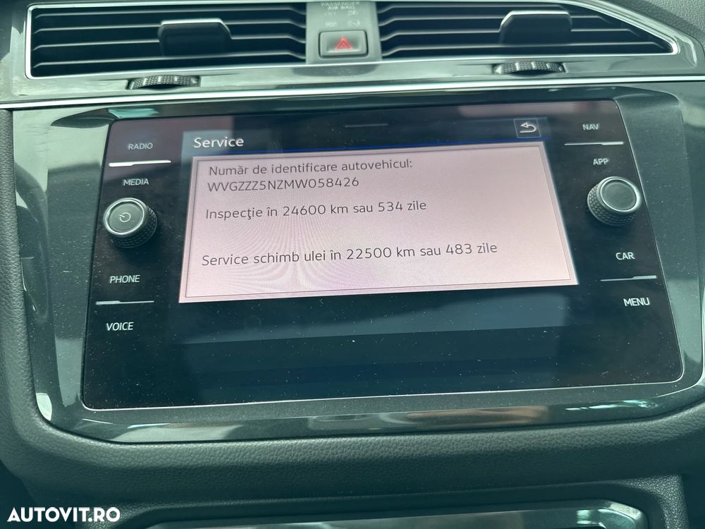 Volkswagen Tiguan 2.0 TDI 4Mot DSG Elegance - 31