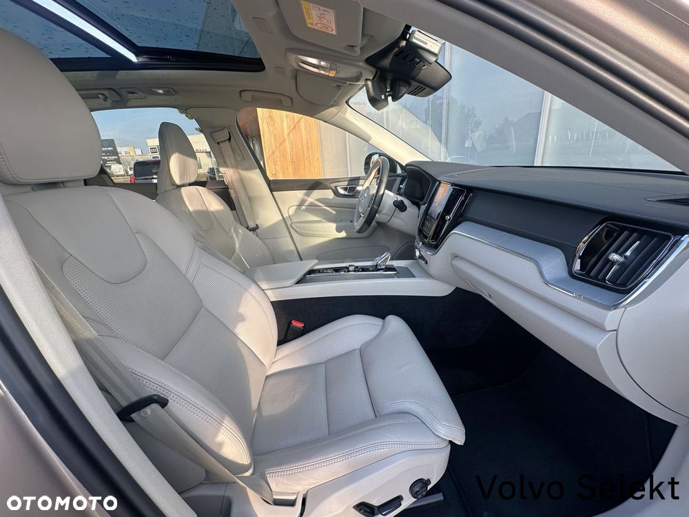 Volvo XC 60 - 29