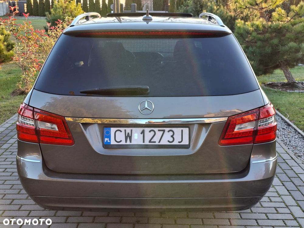 Mercedes-Benz Klasa E 250 CDI DPF BlueEFFICIENCY Automatik Avantgarde - 7