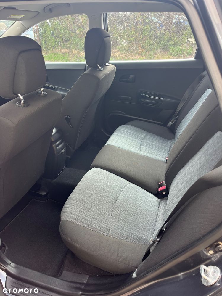 Kia Ceed 1.4 Comfort + - 8