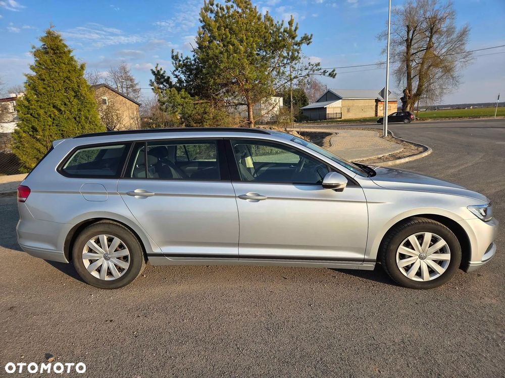 Volkswagen Passat 2.0 TDI BMT Comfortline - 5