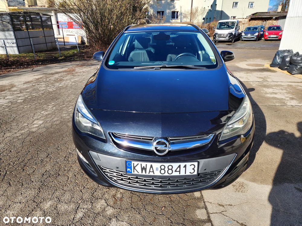 Opel Astra 1.4 Turbo 150 Jahre - 2