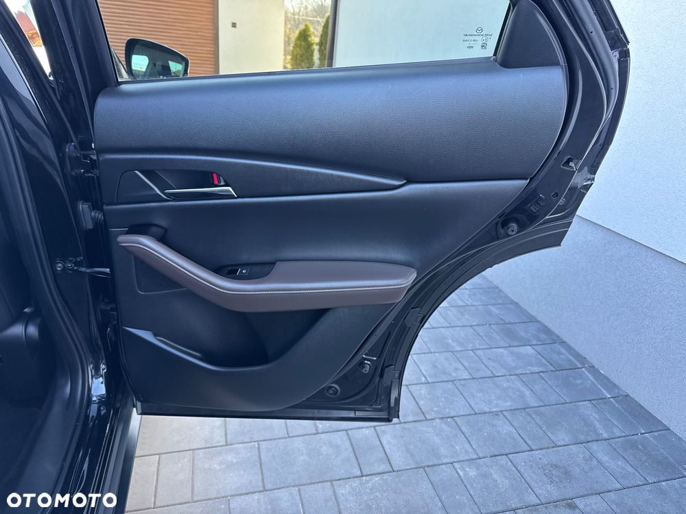 Mazda CX-30 SKYACTIV-X 2.0 M-Hybrid AWD SELECTION - 24