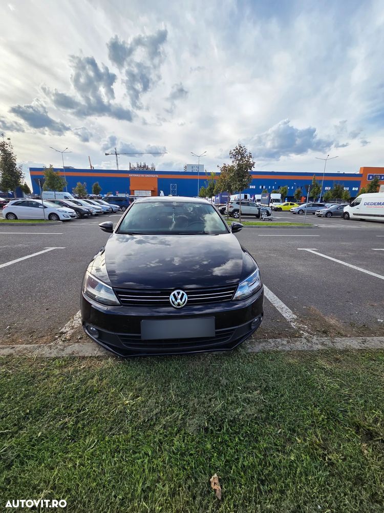 VOLKSWAGEN Jetta 2013 — imagine 3