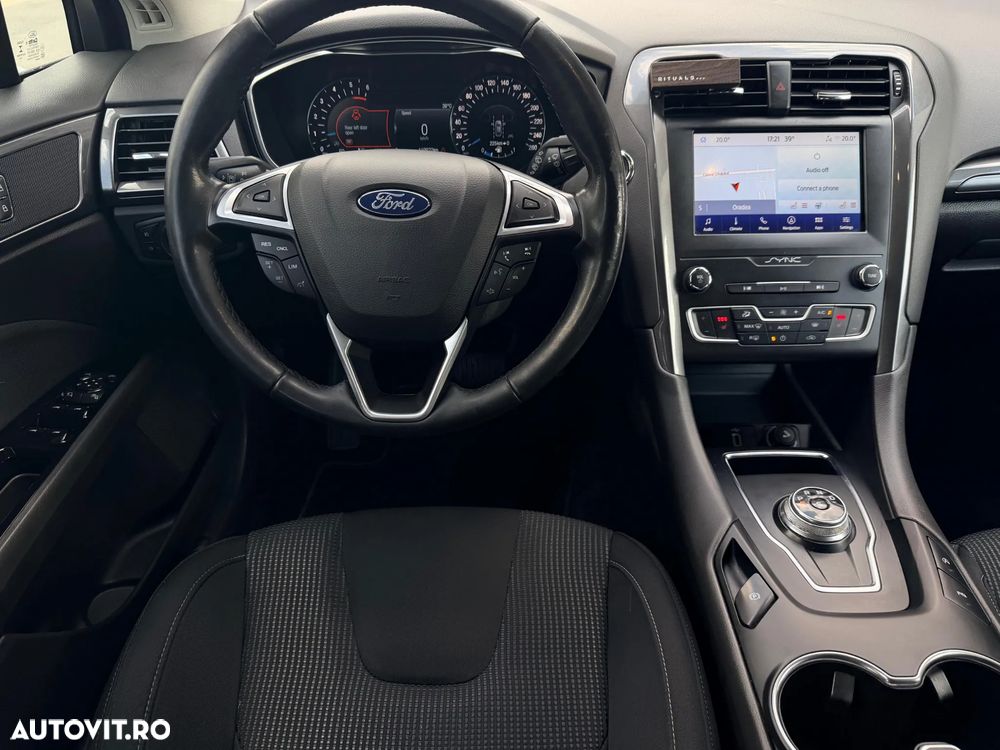 Ford Mondeo - 12