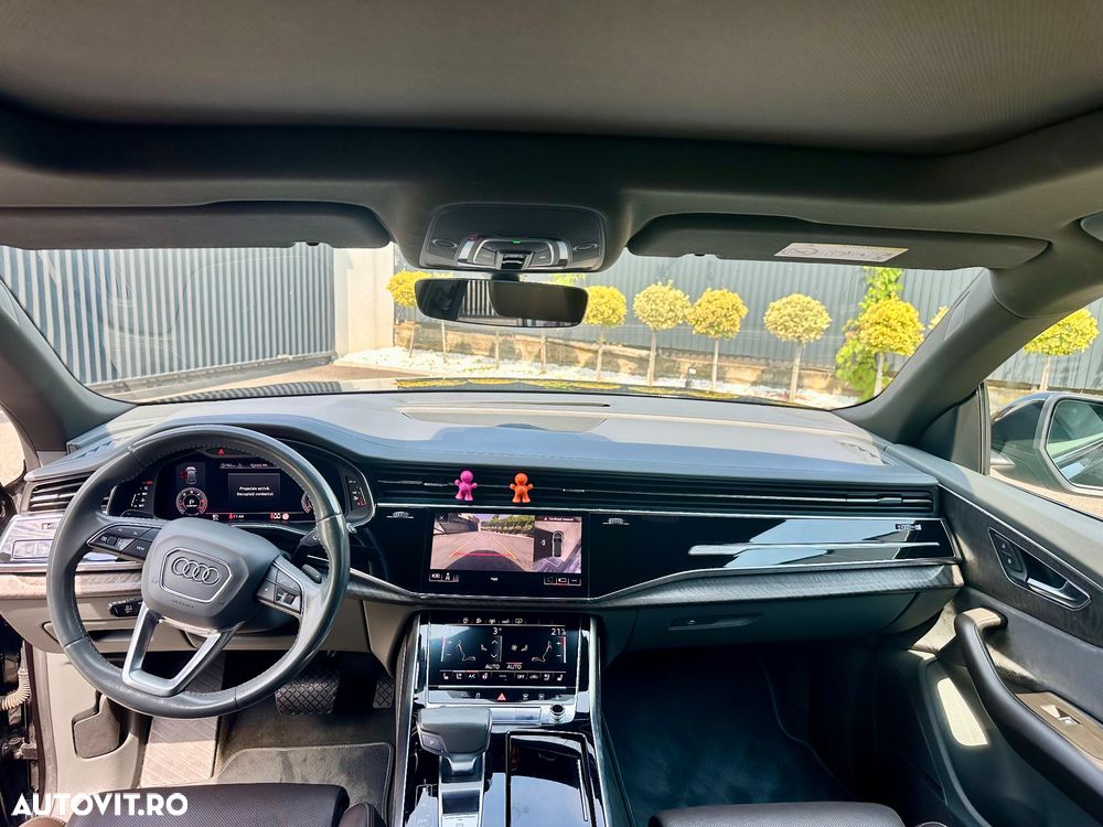 Audi Q8 - 12