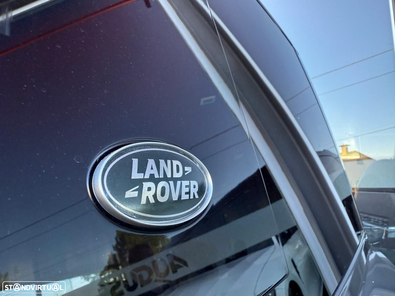 Land Rover Defender 110 D250 X-Dynamic HSE - 15