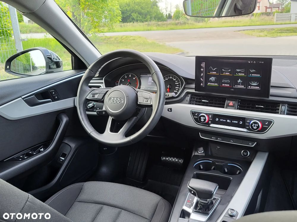 Audi A4 Limousine 35 TFSI mHEV Advanced S tronic - 8