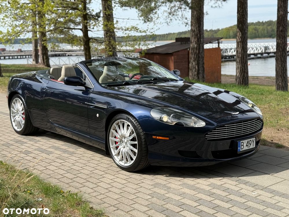 Aston Martin DB9 - 2